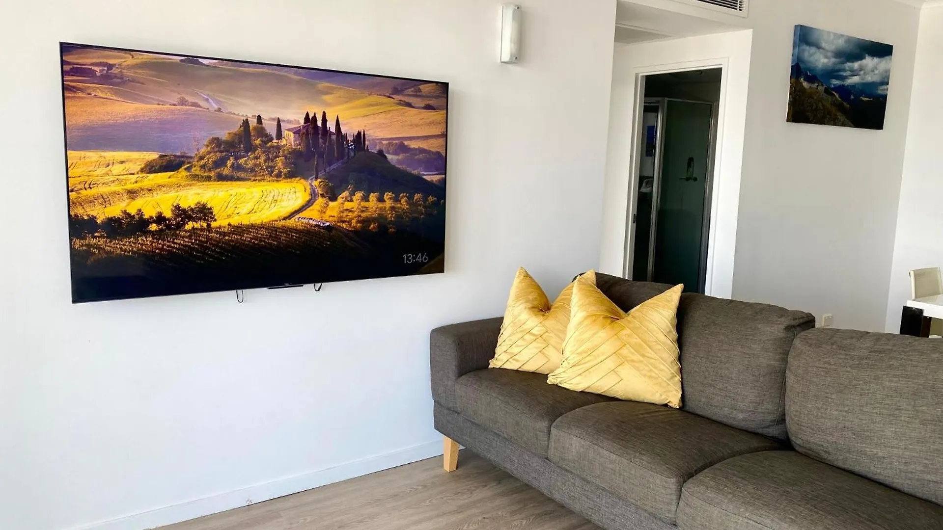 Apartment 1102 | 11Th Floor River & Stadium Views Townsville